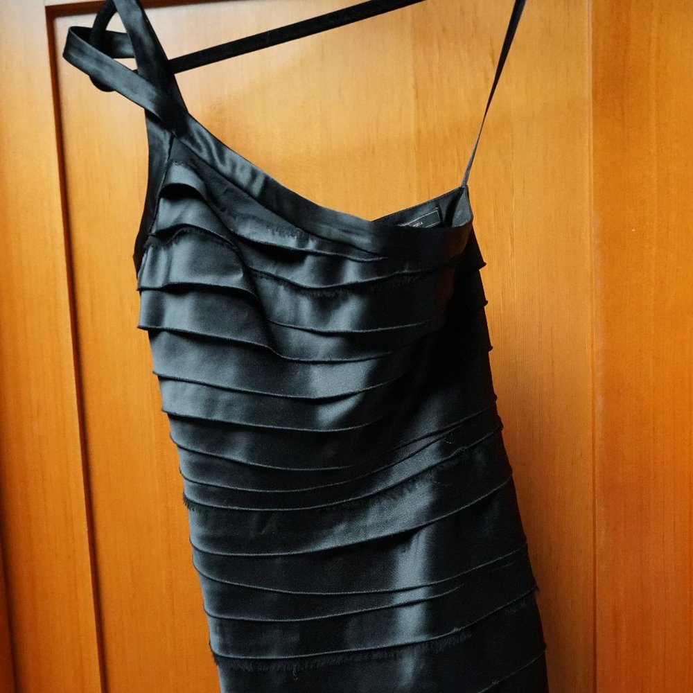 BCBG MaxAzria LBD Tiered